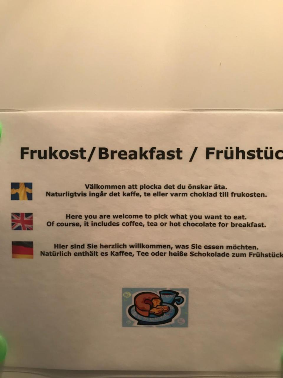 Christinas Gaestgifveri B&B Ervalla Kültér fotó